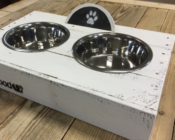 Dog set : Ecowood propone una nuova soluzione per cani e gatti